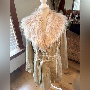 Faux Fur Collar Cream  Trench Jacket with Real Pockets